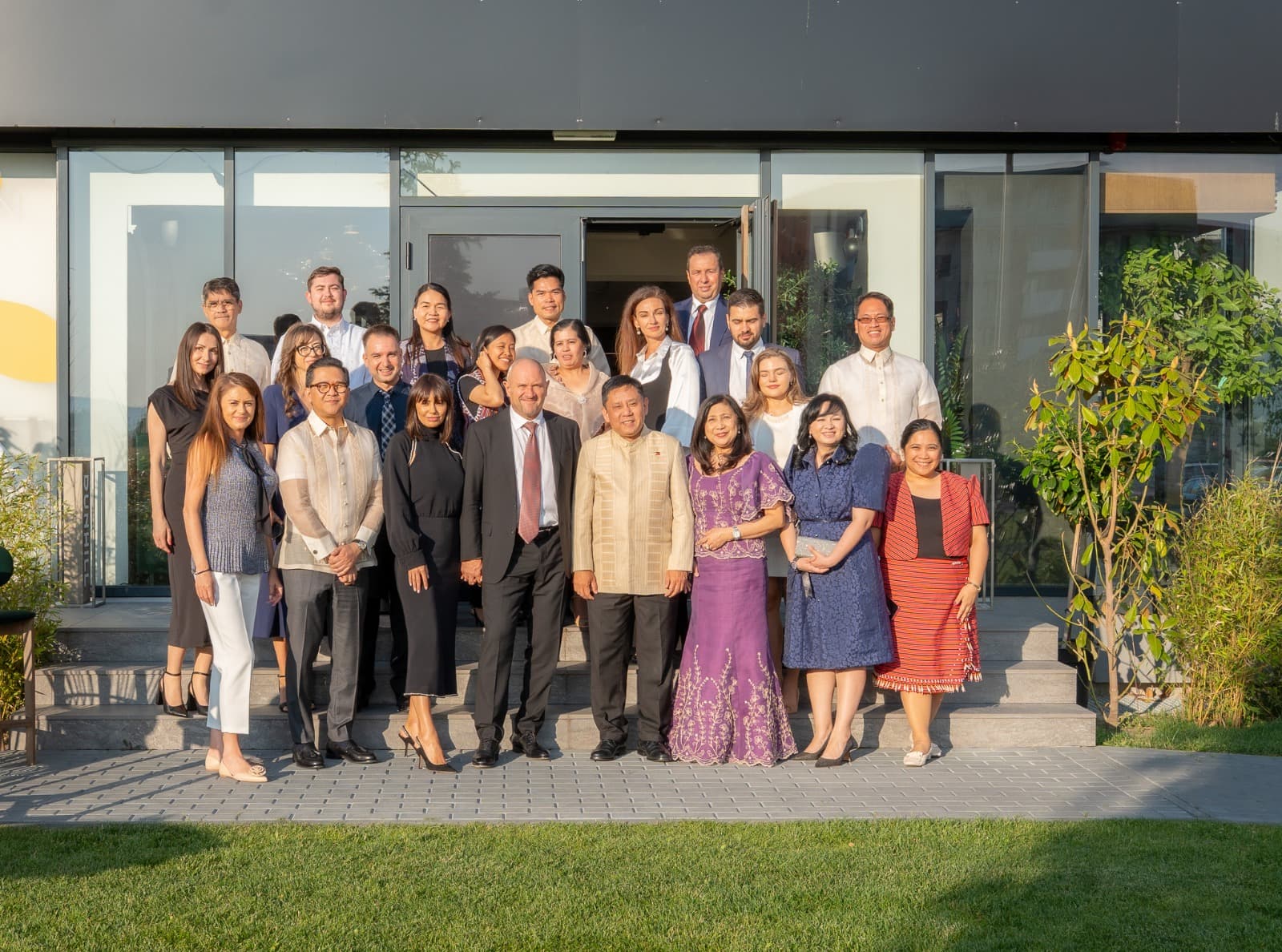 Imagine Simon Maurer, Consul Onorific al Republicii Filipine, a celebrat Ziua Națională a Filipinelor la Brașov